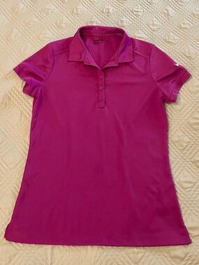 NIKE Women’s Dri-Fit Golf Shirt, Size Medium